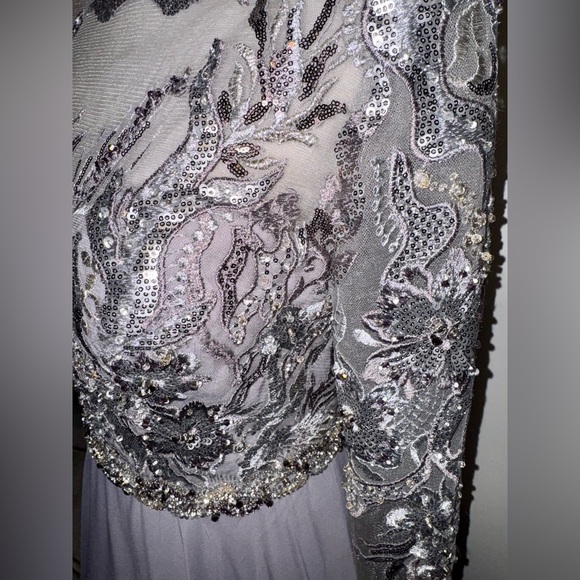 NWT $798 MAC DUGGAL EMBROIDERED ILLUSION LONG SLEEVE GOWN DRESS MIST EXCLUSIVE - Picture 3 of 5